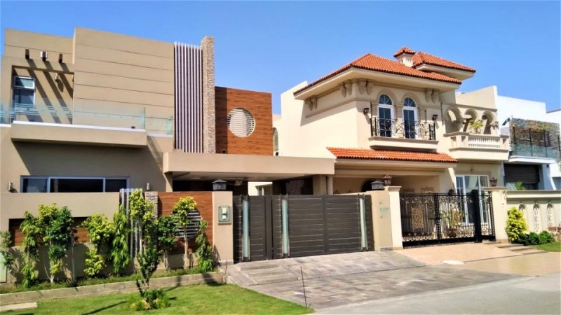 HOUSE FOR SALE IN LAHORE